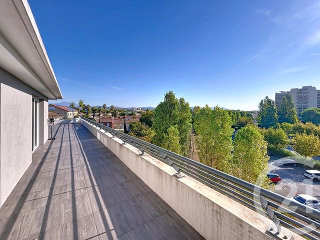 Appartement F4 à vendre - 4 pièces - 92 m2 - Mandelieu La Napoule - 06 - PROVENCE-ALPES-COTE-D-AZUR