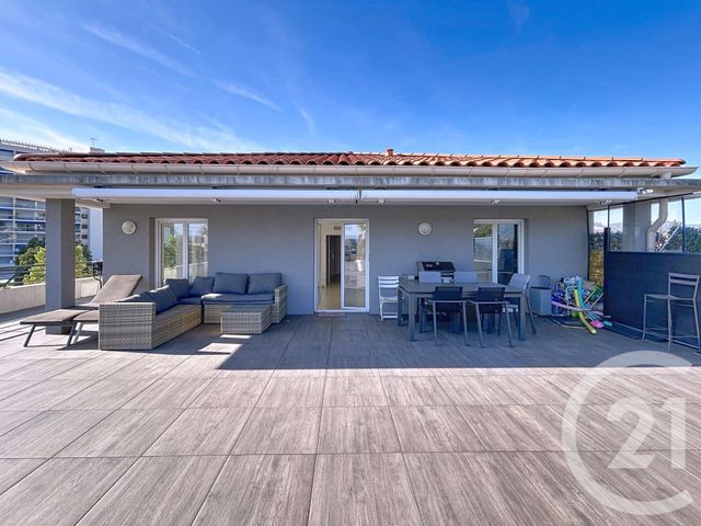Appartement F4 à vendre - 4 pièces - 92 m2 - Mandelieu La Napoule - 06 - PROVENCE-ALPES-COTE-D-AZUR
