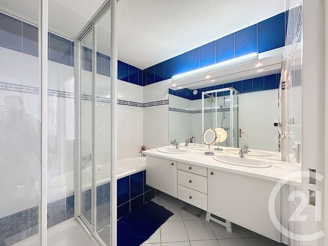 Appartement F3 &agrave; vendre - 3 pi&egrave;ces - 63,90 m2 - Theoule Sur Mer - 06 - PROVENCE-ALPES-COTE-D-AZUR