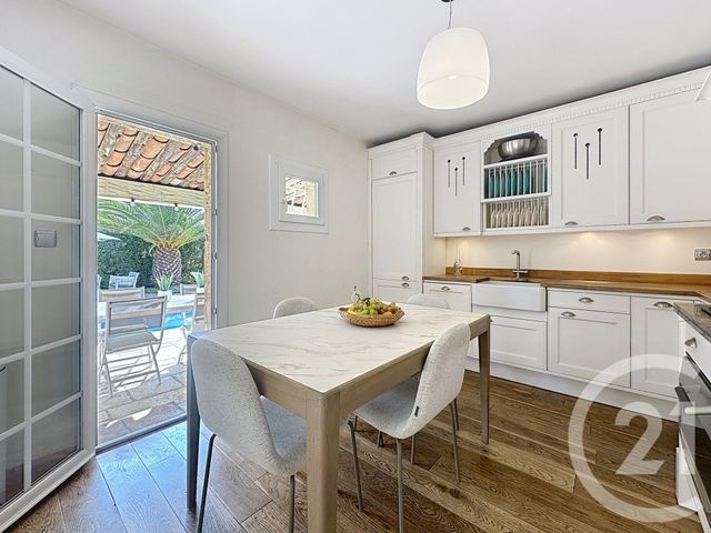 Maison à vendre - 4 pièces - 130 m2 - Mandelieu La Napoule - 06 - PROVENCE-ALPES-COTE-D-AZUR