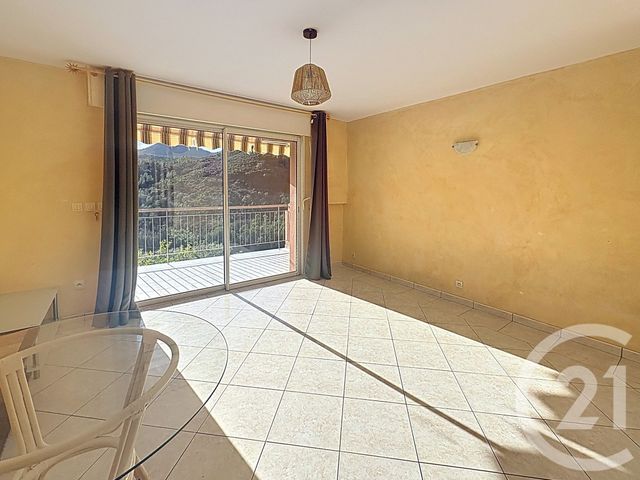 Appartement F2 à vendre - 2 pièces - 36,17 m2 - Theoule Sur Mer - 06 - PROVENCE-ALPES-COTE-D-AZUR