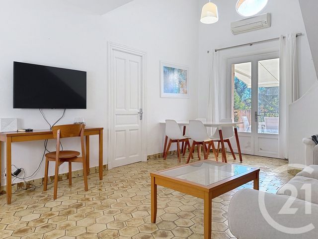 Appartement F3 à vendre - 3 pièces - 60,32 m2 - Mandelieu La Napoule - 06 - PROVENCE-ALPES-COTE-D-AZUR