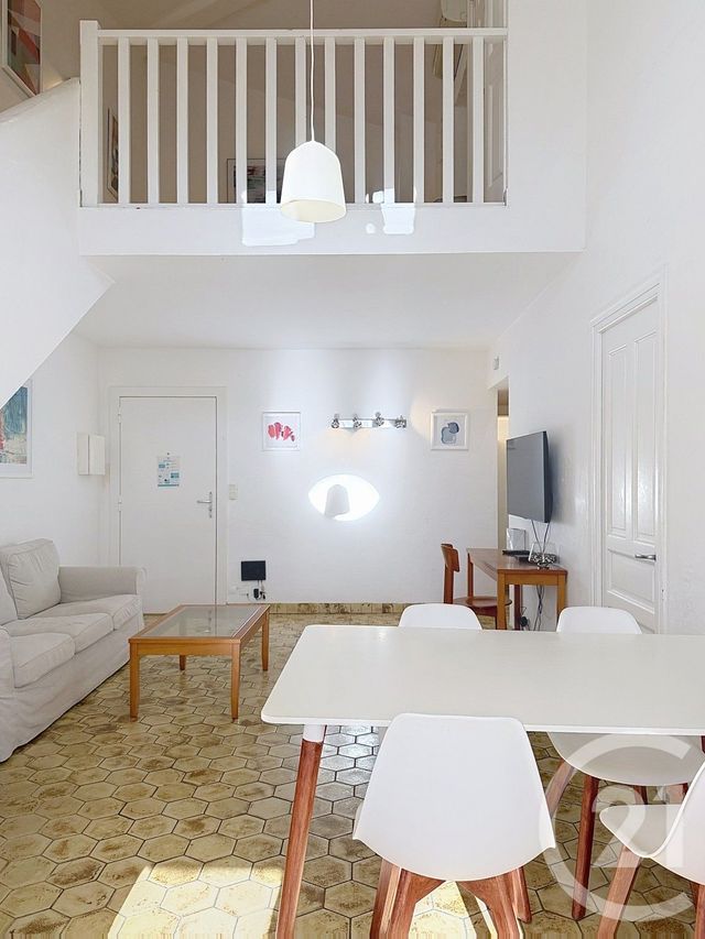 Appartement F3 à vendre - 3 pièces - 60,32 m2 - Mandelieu La Napoule - 06 - PROVENCE-ALPES-COTE-D-AZUR