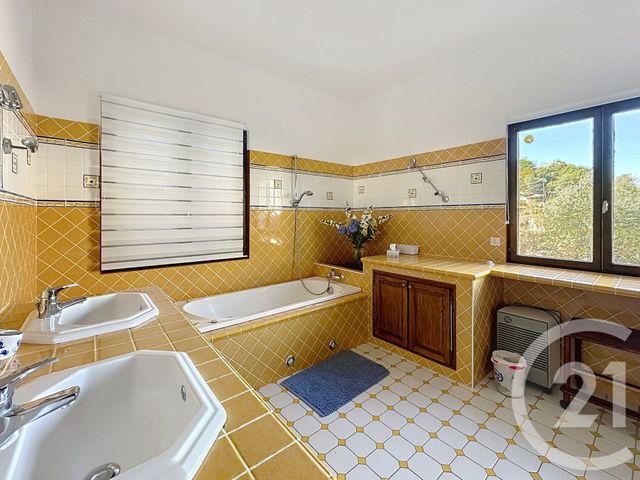 Maison &agrave; vendre - 5 pi&egrave;ces - 141,21 m2 - Tanneron - 83 - PROVENCE-ALPES-COTE-D-AZUR