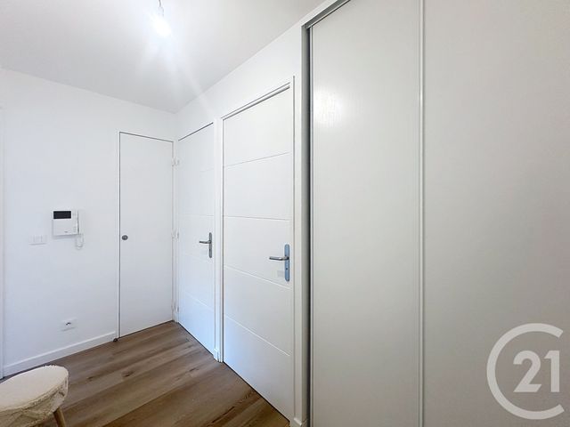 Appartement F3 à vendre - 3 pièces - 60,30 m2 - Mandelieu La Napoule - 06 - PROVENCE-ALPES-COTE-D-AZUR