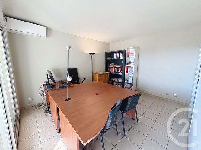 Appartement F4 à vendre - 4 pièces - 105 m2 - Mandelieu La Napoule - 06 - PROVENCE-ALPES-COTE-D-AZUR