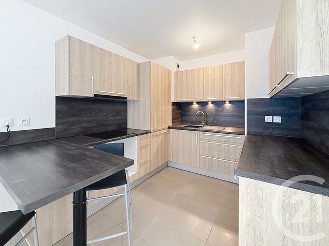 Appartement F2 à vendre - 2 pièces - 39,81 m2 - Cannes La Bocca - 06 - PROVENCE-ALPES-COTE-D-AZUR