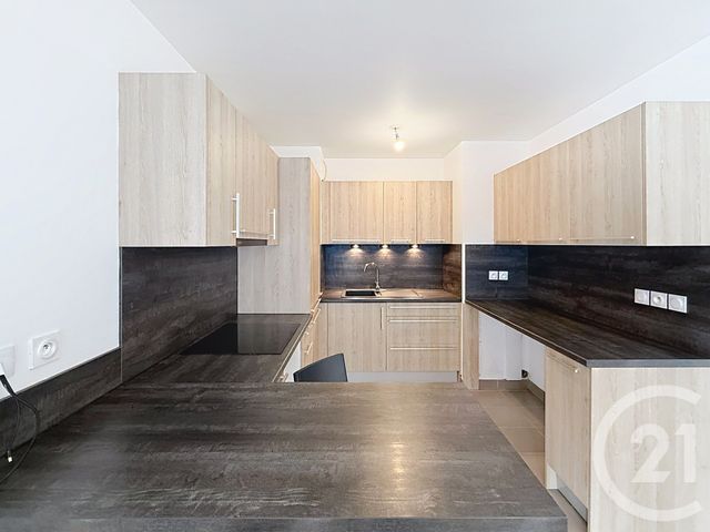 Appartement F2 à vendre - 2 pièces - 39,81 m2 - Cannes La Bocca - 06 - PROVENCE-ALPES-COTE-D-AZUR