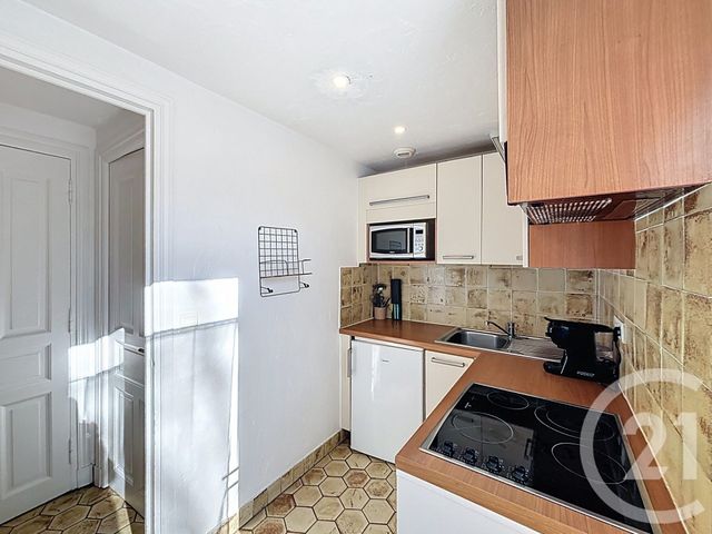 Appartement F1 &agrave; vendre - 1 pi&egrave;ce - 32,15 m2 - Mandelieu La Napoule - 06 - PROVENCE-ALPES-COTE-D-AZUR