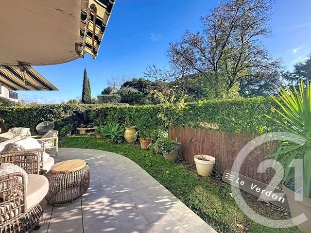 Appartement T2 à vendre - 2 pièces - 52,36 m2 - Mandelieu La Napoule - 06 - PROVENCE-ALPES-COTE-D-AZUR