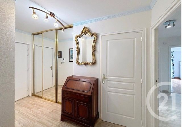 Appartement F4 &agrave; vendre - 4 pi&egrave;ces - 97,34 m2 - Mandelieu La Napoule - 06 - PROVENCE-ALPES-COTE-D-AZUR