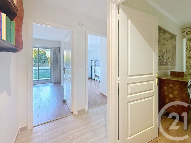 Appartement F4 &agrave; vendre - 4 pi&egrave;ces - 97,34 m2 - Mandelieu La Napoule - 06 - PROVENCE-ALPES-COTE-D-AZUR