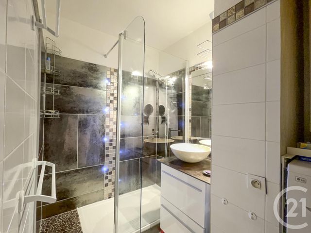 Appartement F2 &agrave; vendre - 2 pi&egrave;ces - 31,62 m2 - Theoule Sur Mer - 06 - PROVENCE-ALPES-COTE-D-AZUR