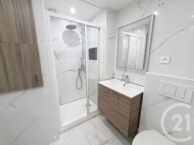 Appartement F1 &agrave; vendre - 1 pi&egrave;ce - 32,30 m2 - Mandelieu La Napoule - 06 - PROVENCE-ALPES-COTE-D-AZUR