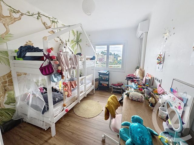 Appartement F4 &agrave; vendre - 4 pi&egrave;ces - 72 m2 - Le Cannet - 06 - PROVENCE-ALPES-COTE-D-AZUR