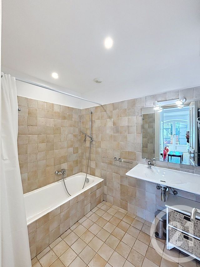 Appartement F1 &agrave; vendre - 1 pi&egrave;ce - 27,71 m2 - Mandelieu La Napoule - 06 - PROVENCE-ALPES-COTE-D-AZUR