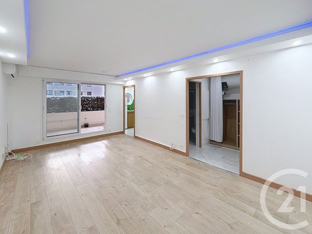 Appartement F1 &agrave; vendre - 1 pi&egrave;ce - 32,30 m2 - Mandelieu La Napoule - 06 - PROVENCE-ALPES-COTE-D-AZUR