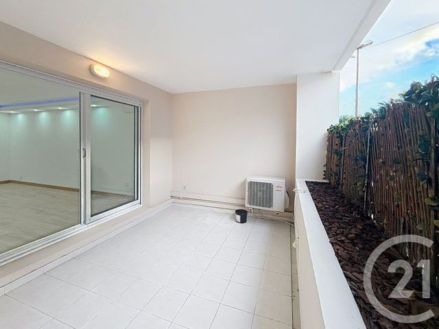 Appartement F1 &agrave; vendre - 1 pi&egrave;ce - 32,30 m2 - Mandelieu La Napoule - 06 - PROVENCE-ALPES-COTE-D-AZUR