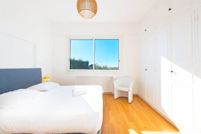 Maison &agrave; vendre - 7 pi&egrave;ces - 249 m2 - Cagnes Sur Mer - 06 - PROVENCE-ALPES-COTE-D-AZUR