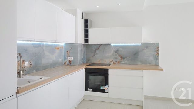 Appartement F2 &agrave; vendre - 2 pi&egrave;ces - 45 m2 - Le Cannet - 06 - PROVENCE-ALPES-COTE-D-AZUR