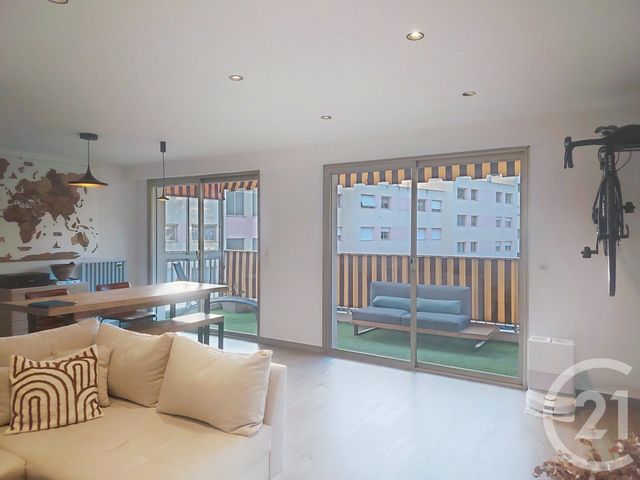 Appartement T3 &agrave; vendre - 3 pi&egrave;ces - 75 m2 - Le Cannet - 06 - PROVENCE-ALPES-COTE-D-AZUR