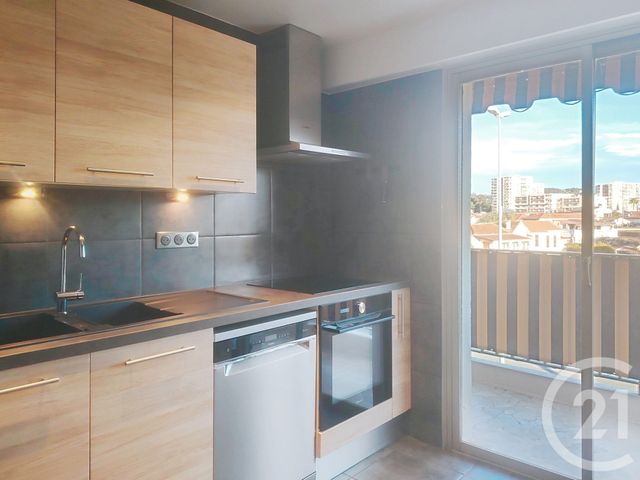 Appartement T3 &agrave; vendre - 3 pi&egrave;ces - 75 m2 - Le Cannet - 06 - PROVENCE-ALPES-COTE-D-AZUR