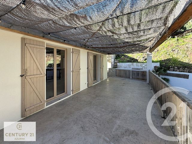 Maison &agrave; vendre - 5 pi&egrave;ces - 151,26 m2 - Mandelieu La Napoule - 06 - PROVENCE-ALPES-COTE-D-AZUR