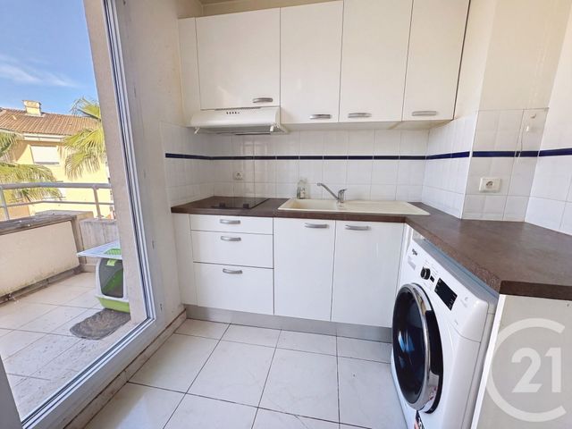 Appartement F1 &agrave; vendre - 1 pi&egrave;ce - 32,22 m2 - Mandelieu La Napoule - 06 - PROVENCE-ALPES-COTE-D-AZUR