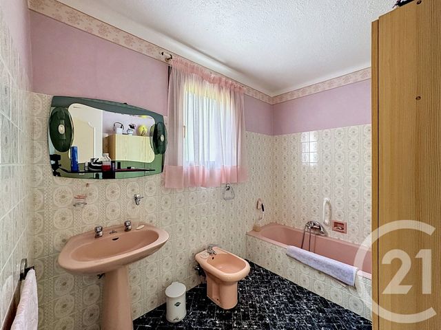 Maison &agrave; vendre - 6 pi&egrave;ces - 110 m2 - Mandelieu La Napoule - 06 - PROVENCE-ALPES-COTE-D-AZUR