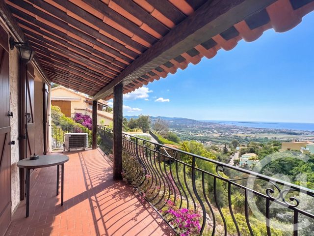 Maison &agrave; vendre - 6 pi&egrave;ces - 110 m2 - Mandelieu La Napoule - 06 - PROVENCE-ALPES-COTE-D-AZUR