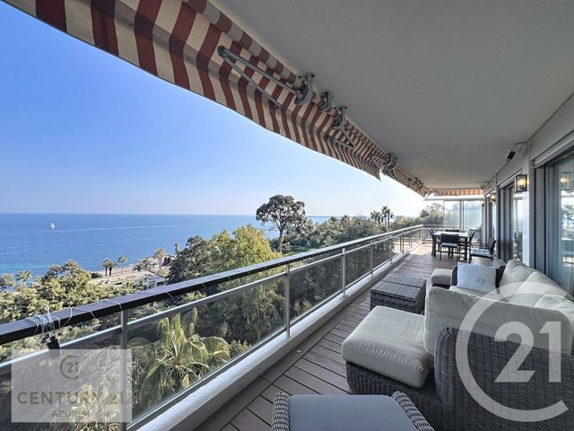 Appartement F5 &agrave; vendre - 5 pi&egrave;ces - 107,46 m2 - Le Golfe Juan - 06 - PROVENCE-ALPES-COTE-D-AZUR