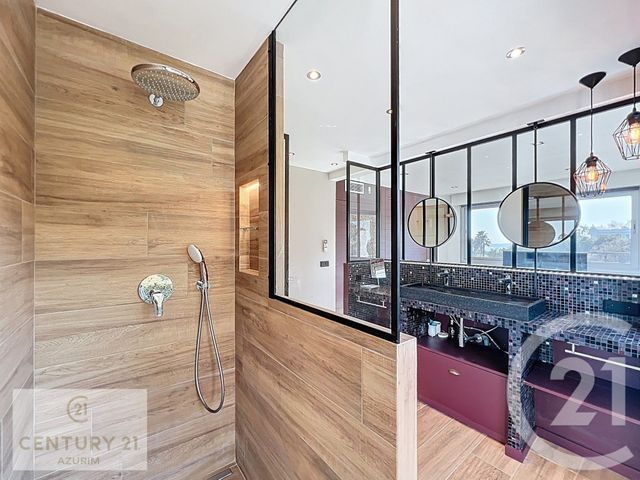 Appartement F5 &agrave; vendre - 5 pi&egrave;ces - 107,46 m2 - Le Golfe Juan - 06 - PROVENCE-ALPES-COTE-D-AZUR