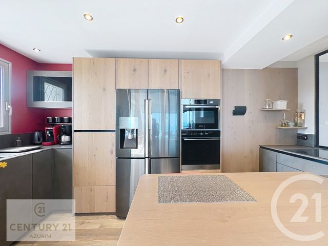 Appartement F5 &agrave; vendre - 5 pi&egrave;ces - 107,46 m2 - Le Golfe Juan - 06 - PROVENCE-ALPES-COTE-D-AZUR