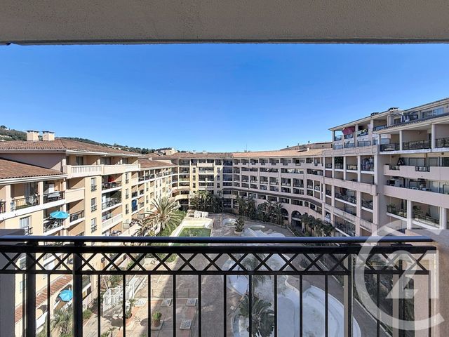 Appartement F1 &agrave; vendre - 1 pi&egrave;ce - 25,61 m2 - Cannes La Bocca - 06 - PROVENCE-ALPES-COTE-D-AZUR