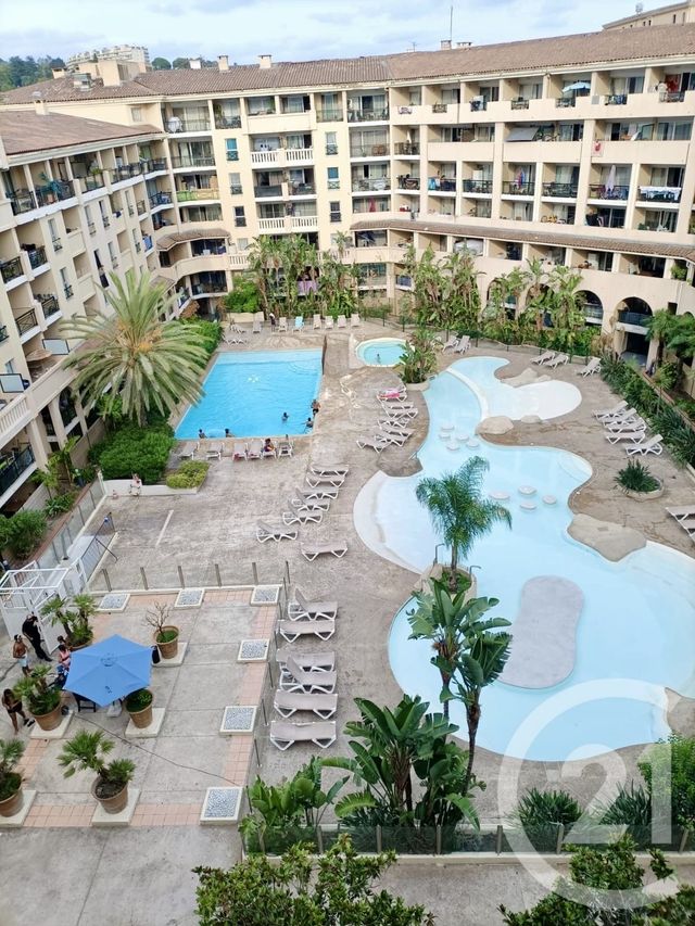 Appartement F1 &agrave; vendre - 1 pi&egrave;ce - 25,61 m2 - Cannes La Bocca - 06 - PROVENCE-ALPES-COTE-D-AZUR