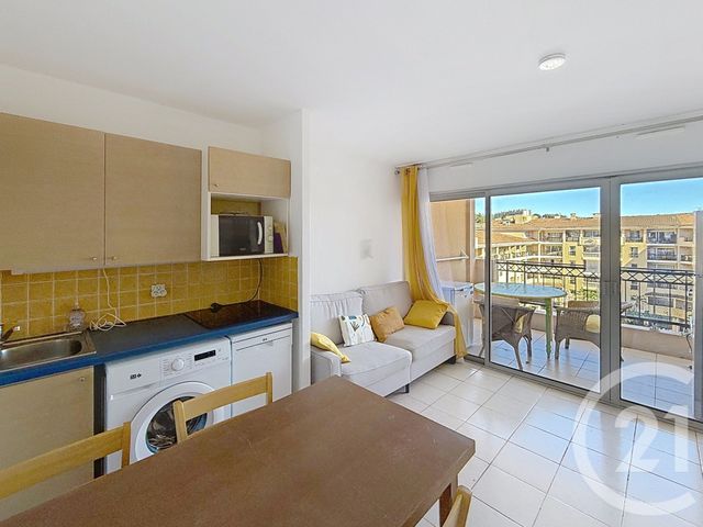 Appartement F1 &agrave; vendre - 1 pi&egrave;ce - 25,61 m2 - Cannes La Bocca - 06 - PROVENCE-ALPES-COTE-D-AZUR