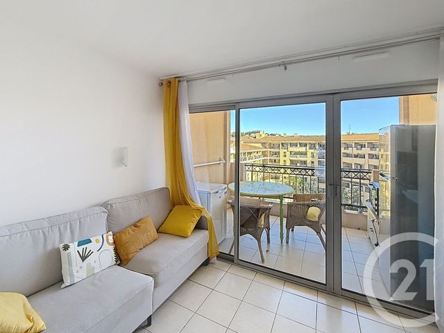 Appartement F1 &agrave; vendre - 1 pi&egrave;ce - 25,61 m2 - Cannes La Bocca - 06 - PROVENCE-ALPES-COTE-D-AZUR