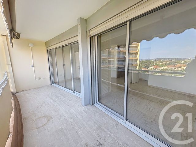 Appartement F2 &agrave; vendre - 2 pi&egrave;ces - 33 m2 - Mandelieu La Napoule - 06 - PROVENCE-ALPES-COTE-D-AZUR