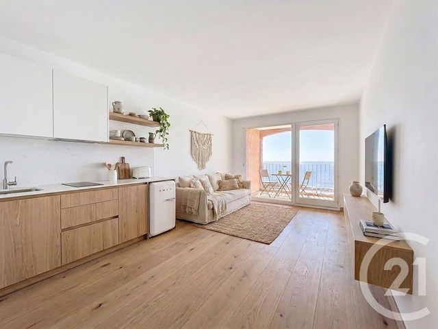 Appartement F2 &agrave; vendre - 2 pi&egrave;ces - 26 m2 - Theoule Sur Mer - 06 - PROVENCE-ALPES-COTE-D-AZUR