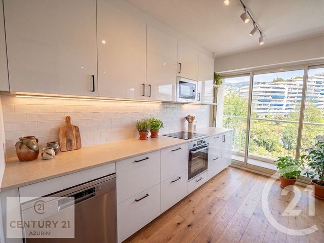 Appartement F4 &agrave; vendre - 4 pi&egrave;ces - 99,63 m2 - Mandelieu La Napoule - 06 - PROVENCE-ALPES-COTE-D-AZUR