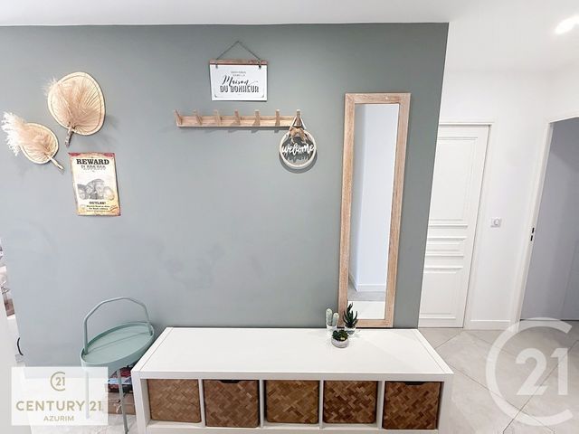 Appartement F4 &agrave; vendre - 4 pi&egrave;ces - 95,52 m2 - Mandelieu La Napoule - 06 - PROVENCE-ALPES-COTE-D-AZUR