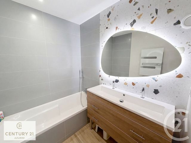 Appartement F4 &agrave; vendre - 4 pi&egrave;ces - 95,52 m2 - Mandelieu La Napoule - 06 - PROVENCE-ALPES-COTE-D-AZUR