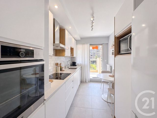 Appartement F3 &agrave; vendre - 3 pi&egrave;ces - 68,67 m2 - Mandelieu La Napoule - 06 - PROVENCE-ALPES-COTE-D-AZUR