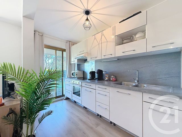 Appartement F3 &agrave; vendre - 3 pi&egrave;ces - 62,64 m2 - Mandelieu La Napoule - 06 - PROVENCE-ALPES-COTE-D-AZUR