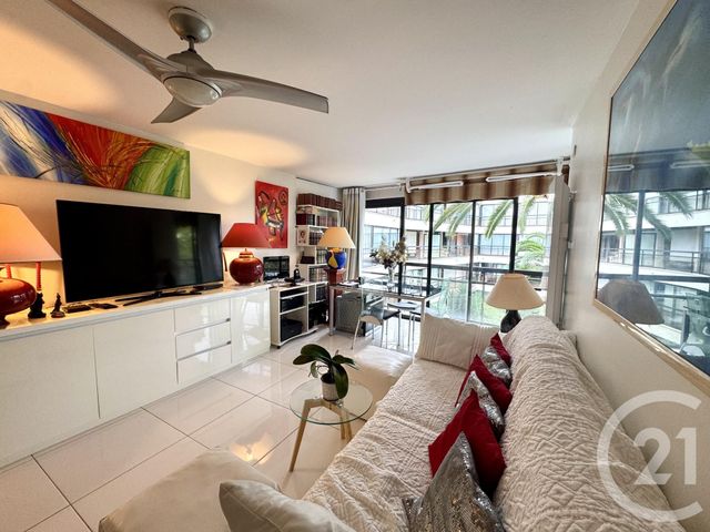 Appartement F2 &agrave; vendre - 2 pi&egrave;ces - 41,49 m2 - Mandelieu La Napoule - 06 - PROVENCE-ALPES-COTE-D-AZUR