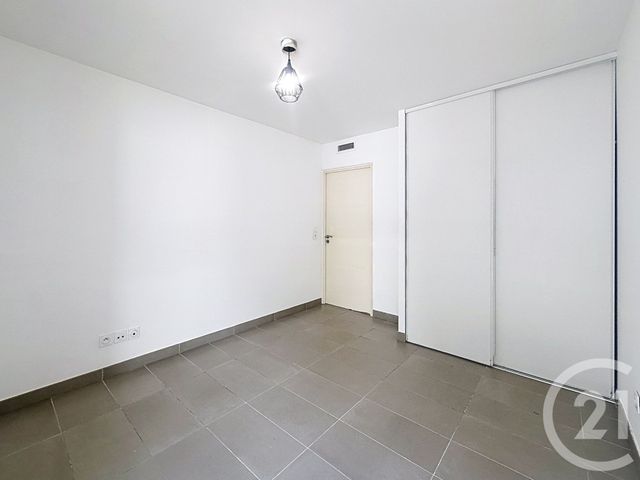 Appartement F2 &agrave; vendre - 2 pi&egrave;ces - 40,01 m2 - Cannes La Bocca - 06 - PROVENCE-ALPES-COTE-D-AZUR