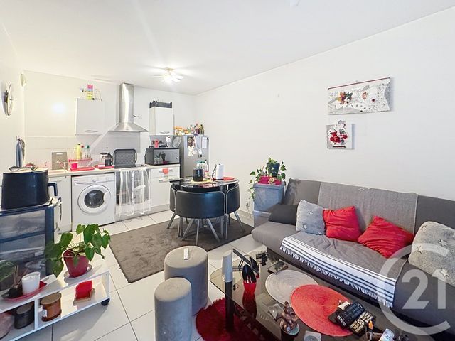 Appartement F2 &agrave; vendre - 2 pi&egrave;ces - 44,36 m2 - Cannes La Bocca - 06 - PROVENCE-ALPES-COTE-D-AZUR