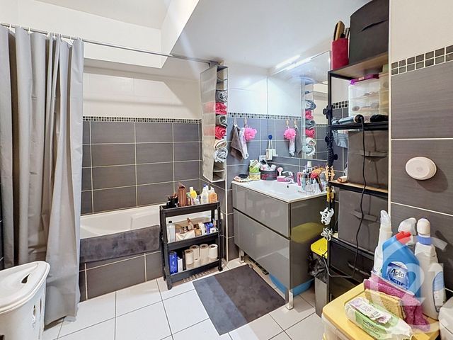Appartement F2 &agrave; vendre - 2 pi&egrave;ces - 44,36 m2 - Cannes La Bocca - 06 - PROVENCE-ALPES-COTE-D-AZUR