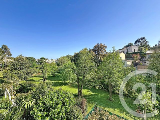 Appartement F2 &agrave; vendre - 2 pi&egrave;ces - 56,55 m2 - Mandelieu La Napoule - 06 - PROVENCE-ALPES-COTE-D-AZUR