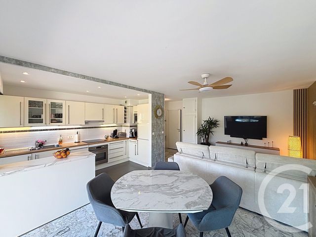 Appartement F2 &agrave; vendre - 2 pi&egrave;ces - 56,55 m2 - Mandelieu La Napoule - 06 - PROVENCE-ALPES-COTE-D-AZUR